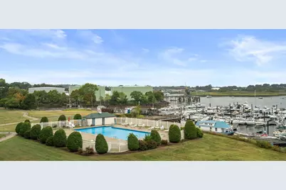 200 Cove Way #409, Quincy, MA 02169 - Photo 1