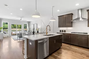 16 Weathervane Dr, Walpole, MA 02081 - Photo 3