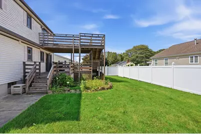 21 Webster St, Dartmouth, MA 02748 - Photo 37