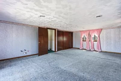 21 Webster St, Dartmouth, MA 02748 - Photo 23