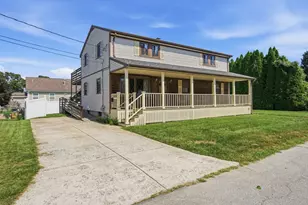 21 Webster St, Dartmouth, MA 02748 - Photo 3