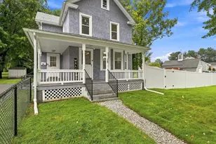 15 Oxford Pl, West Springfield, MA 01089 - Photo 1