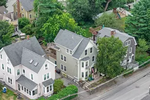 26 Village St, Marblehead, MA 01945 - Photo 25