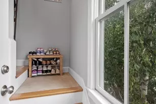 26 Village St, Marblehead, MA 01945 - Photo 5