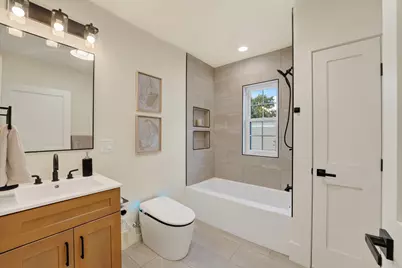 64 Nelson, Boston, MA 02124 - Photo 15