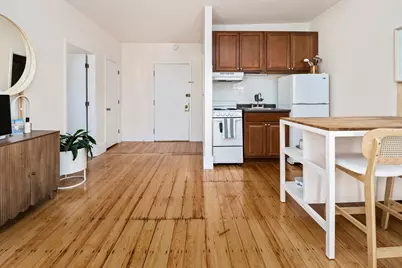 9 Buswell Street #4R, Boston, MA 02215 - Photo 5
