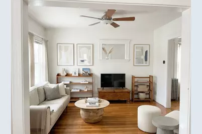 97 W Quincy St #97, Somerville, MA 02144 - Photo 3