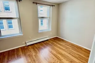 2 Baldwin Pl, Boston, MA 02113 - Photo 13