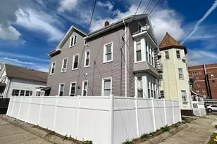 13 Regent Ave, Providence, RI 02908 - Photo 19