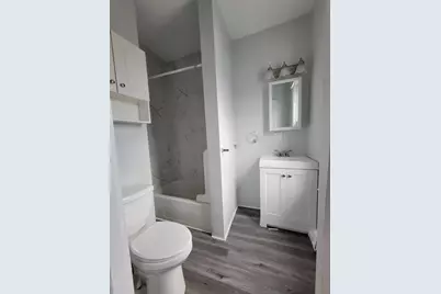 13 Regent Ave #2, Providence, RI 02908 - Photo 5