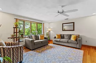 27 Ridge Hill Ave, Malden, MA 02148 - Photo 3