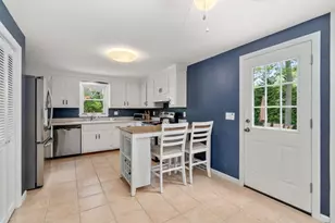 24 E Harbor Dr, Falmouth, MA 02540 - Photo 7