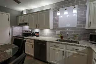 6 Autumn Leaf Dr, Nashua, NH 03060 - Photo 3