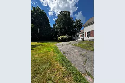 168 Howard St, Lawrence, MA 01841 - Photo 23