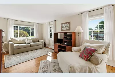 88 Homestead Avenue, Greenfield, MA 01301 - Photo 9