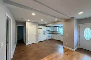 11 High St, Hudson, MA 01749 - Photo 5