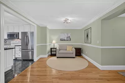 146 Marble St #402, Stoneham, MA 02180 - Photo 5