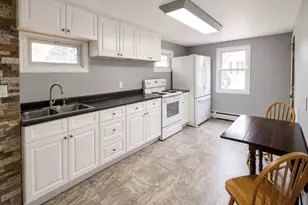 47 Lakeside Ave, Webster, MA 01570 - Photo 3