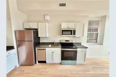 204 Hanover #2F, Boston, MA 02113 - Photo 5