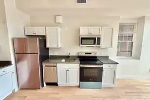 204 Hanover, Boston, MA 02113 - Photo 5