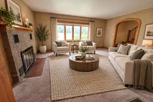 947 Main St, Wilbraham, MA 01095 - Photo 3