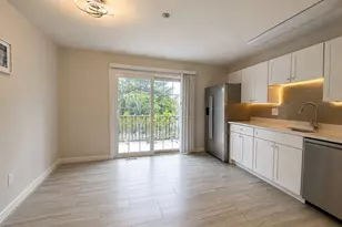 5269 Washington St, Boston, MA 02132 - Photo 3