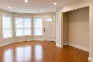 5269 Washington St, Boston, MA 02132 - Photo 7