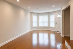 5269 Washington St, Boston, MA 02132 - Photo 9