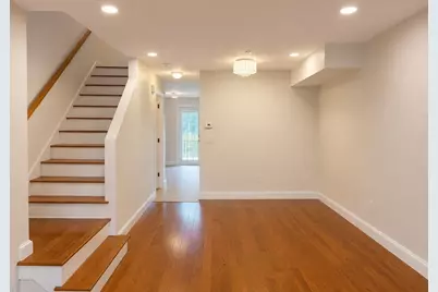 5269 Washington St #B, Boston, MA 02132 - Photo 11