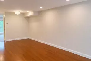 5269 Washington St, Boston, MA 02132 - Photo 13