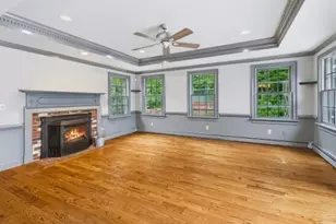 7 Crestwood Rd, Leicester, MA 01524 - Photo 9
