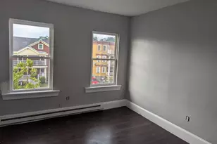 43 Whitfield St, Boston, MA 02124 - Photo 17