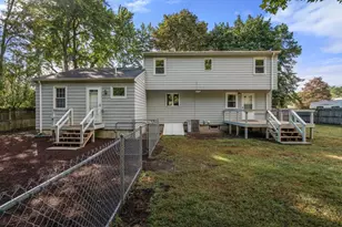 11 Munroe Dr, Plainville, MA 02762 - Photo 33