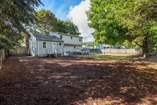 11 Munroe Dr, Plainville, MA 02762 - Photo 27