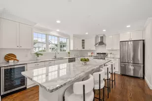 10 Gale St, Waltham, MA 02453 - Photo 21