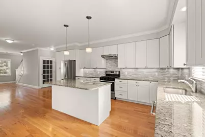29 Wadsworth Ave #2, Waltham, MA 02453 - Photo 3