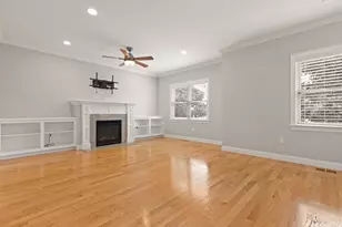 29 Wadsworth Ave, Waltham, MA 02453 - Photo 13