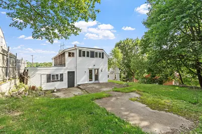 15 Genessee St, Worcester, MA 01603 - Photo 3
