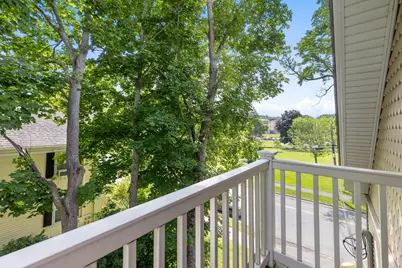 40 Chestnut St #3, Andover, MA 01810 - Photo 5