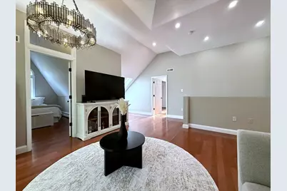 40 Chestnut St #3, Andover, MA 01810 - Photo 3