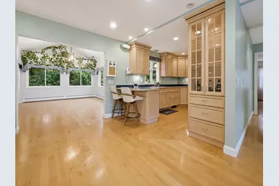11 Weatherstone Dr #11, Worcester, MA 01604 - Photo 5