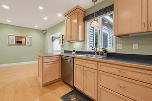 11 Weatherstone Dr, Worcester, MA 01604 - Photo 7