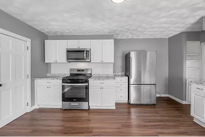 27 West 5th Street #2, Lowell, MA 01850 - Photo 15
