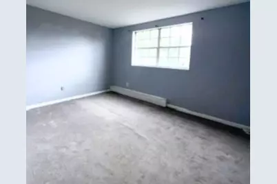 345 Hildreth St #21, Lowell, MA 01850 - Photo 11