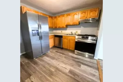 345 Hildreth St #21, Lowell, MA 01850 - Photo 3