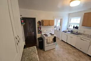 283 Lowell Ave, Newton, MA 02460 - Photo 7