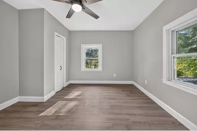 9 Highland St, Boylston, MA 01505 - Photo 9