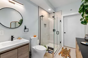 277 Border St, Boston, MA 02128 - Photo 11