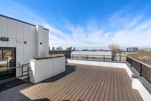 277 Border St, Boston, MA 02128 - Photo 19