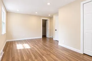 117 Lexington Ave, Lowell, MA 01854 - Photo 17